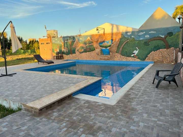 Piscine Touriver au coucher du soleil